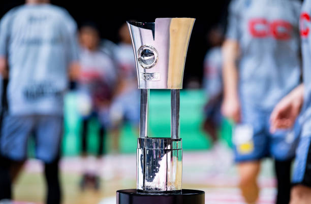 经让山东泰 经让山东泰