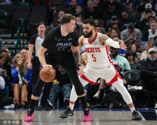 借出色的团 借出色的团