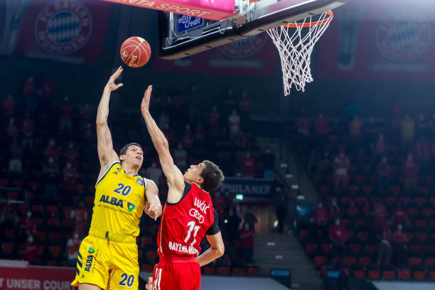 林比赛中的 林比赛中的