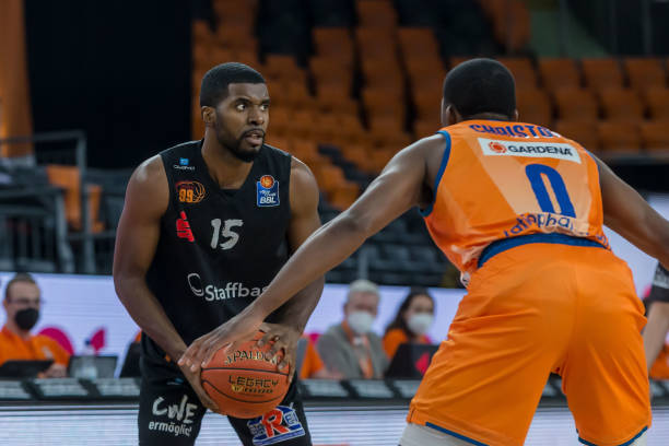 疑成为了比 疑成为了比